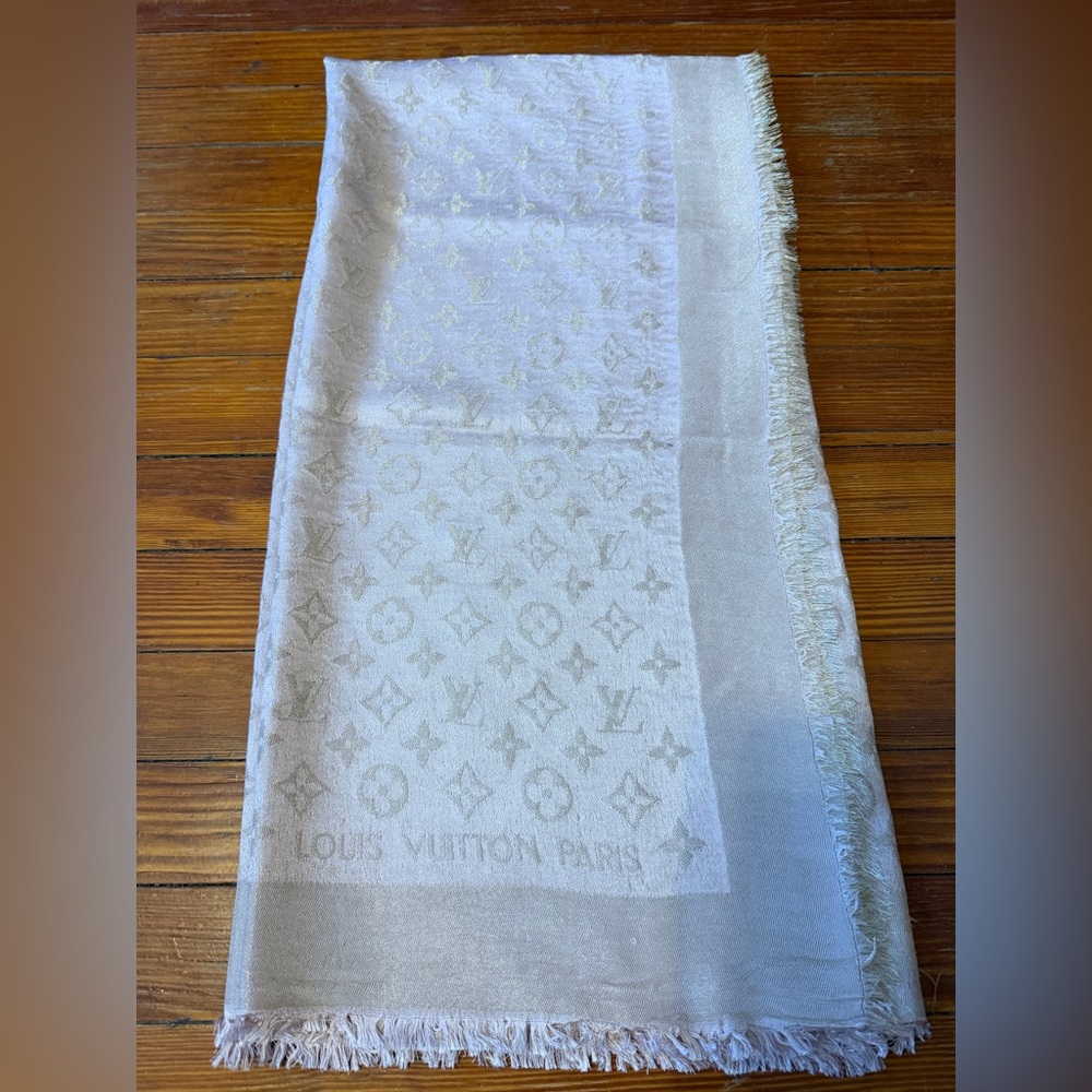 Authentic Louis Vuitton Pink and Gold Chale Monogram Metallic Scarf - Picture 1 of 7